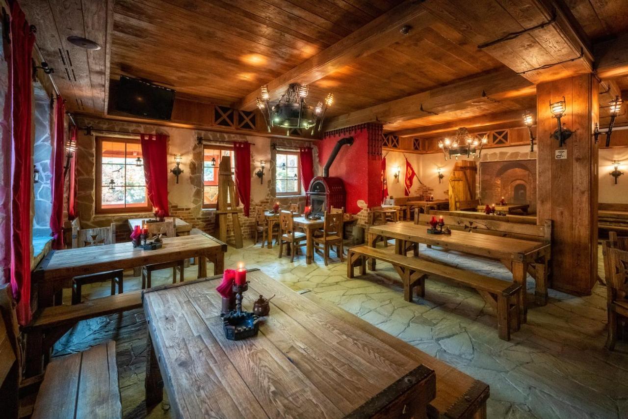 Pokoje W Oberzy Czarny Gron Rzyki Exterior foto